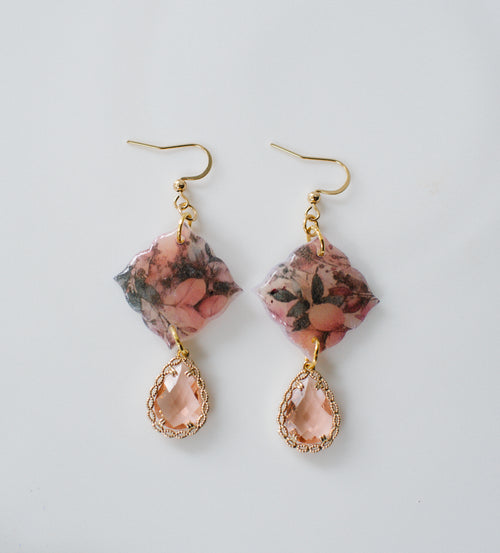 Floral translucent dangles - Scallop edges w/vintage soft pink charm