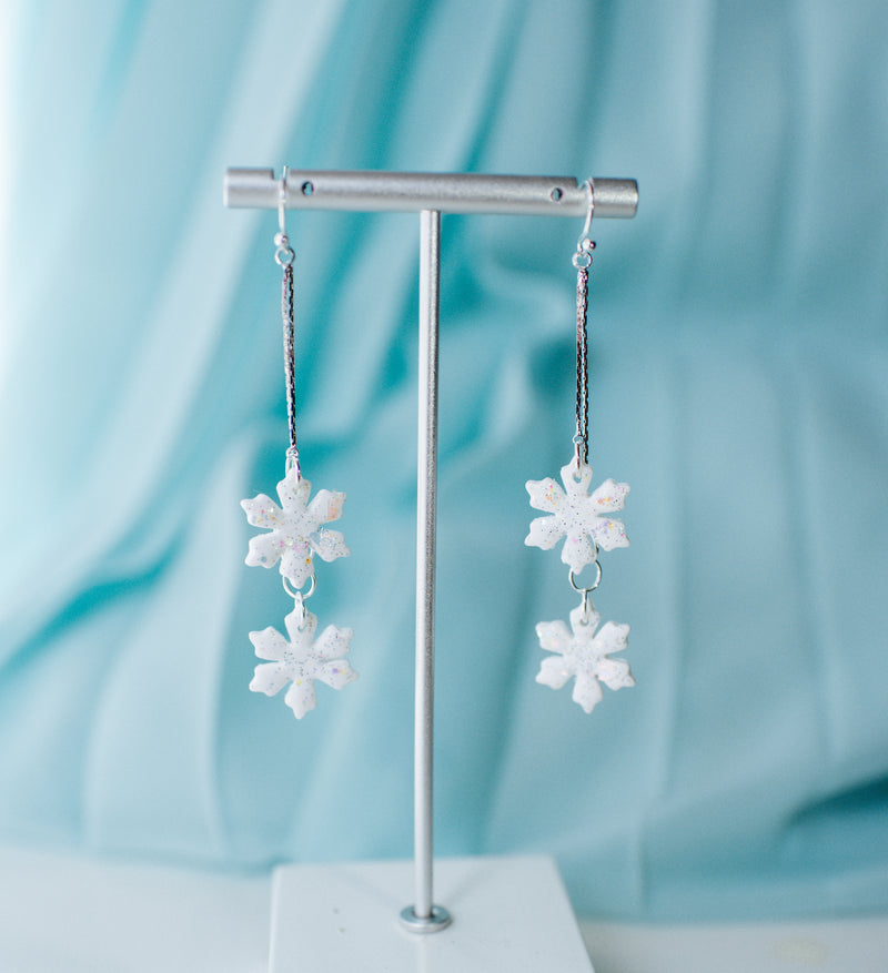 Snowflake dangles (gold and silver)